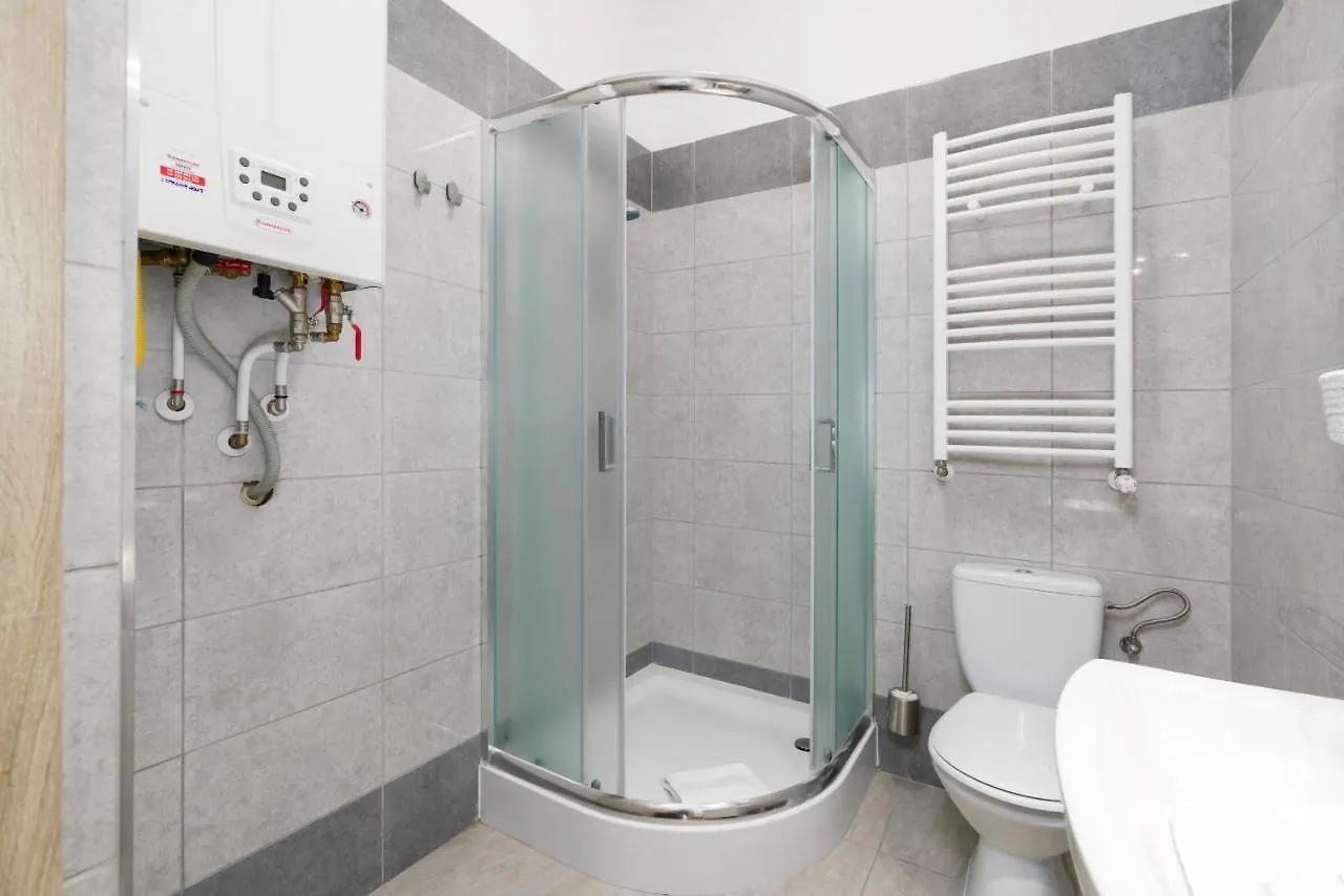Kwiatowa Studio Apartment Poznań City Center by Renters 0*,